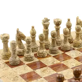 Шахматы из ракушечника и коричневого оникса "Классика"